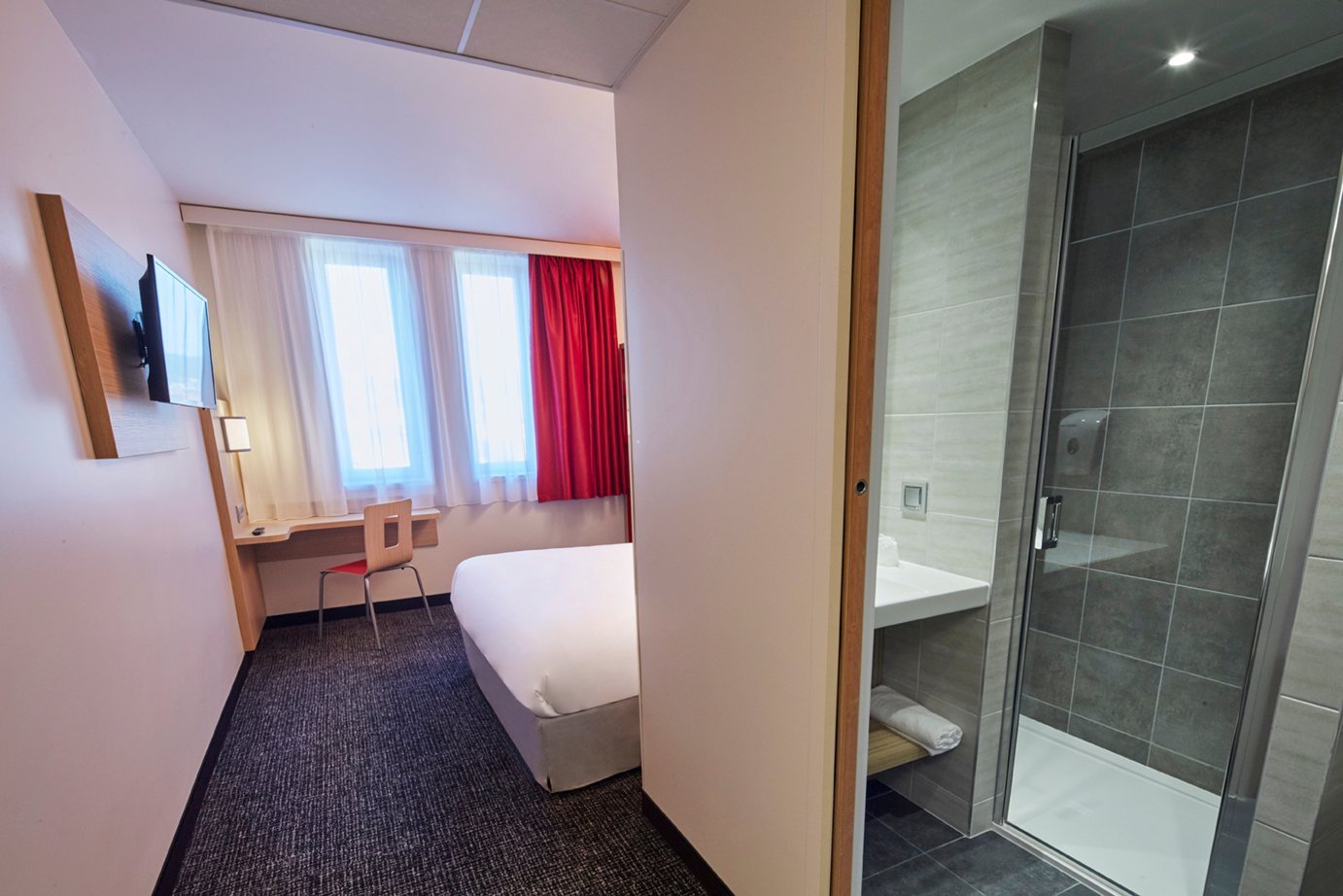 PREMIERE CLASSE CLERMONT-FERRAND CENTRE - Updated 2023 Prices (France)
