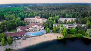 travel routers for hotel internet