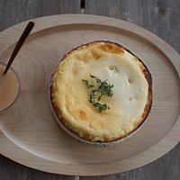 Tarta de queso con mermelada de peras y lemongrass