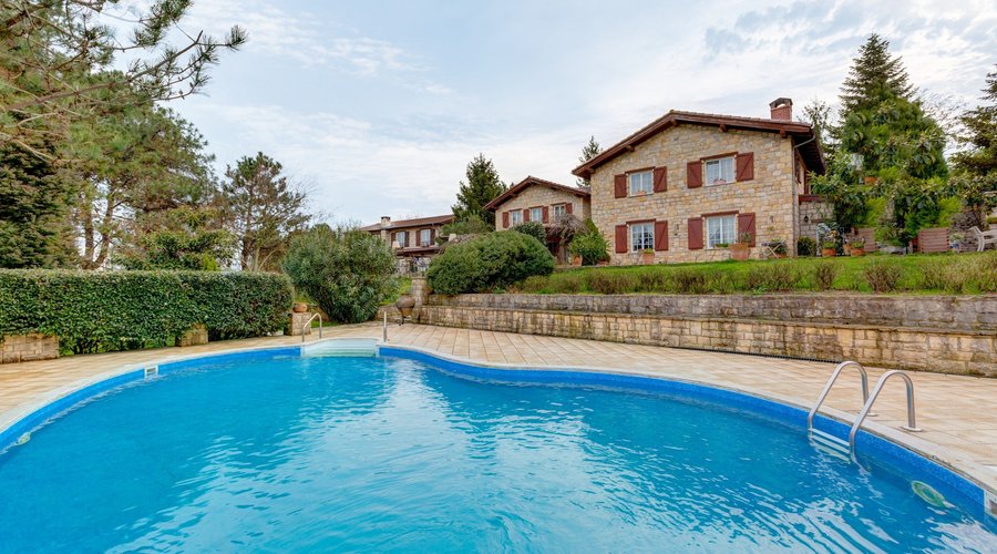 Casa Lavanda image 4 - Full view