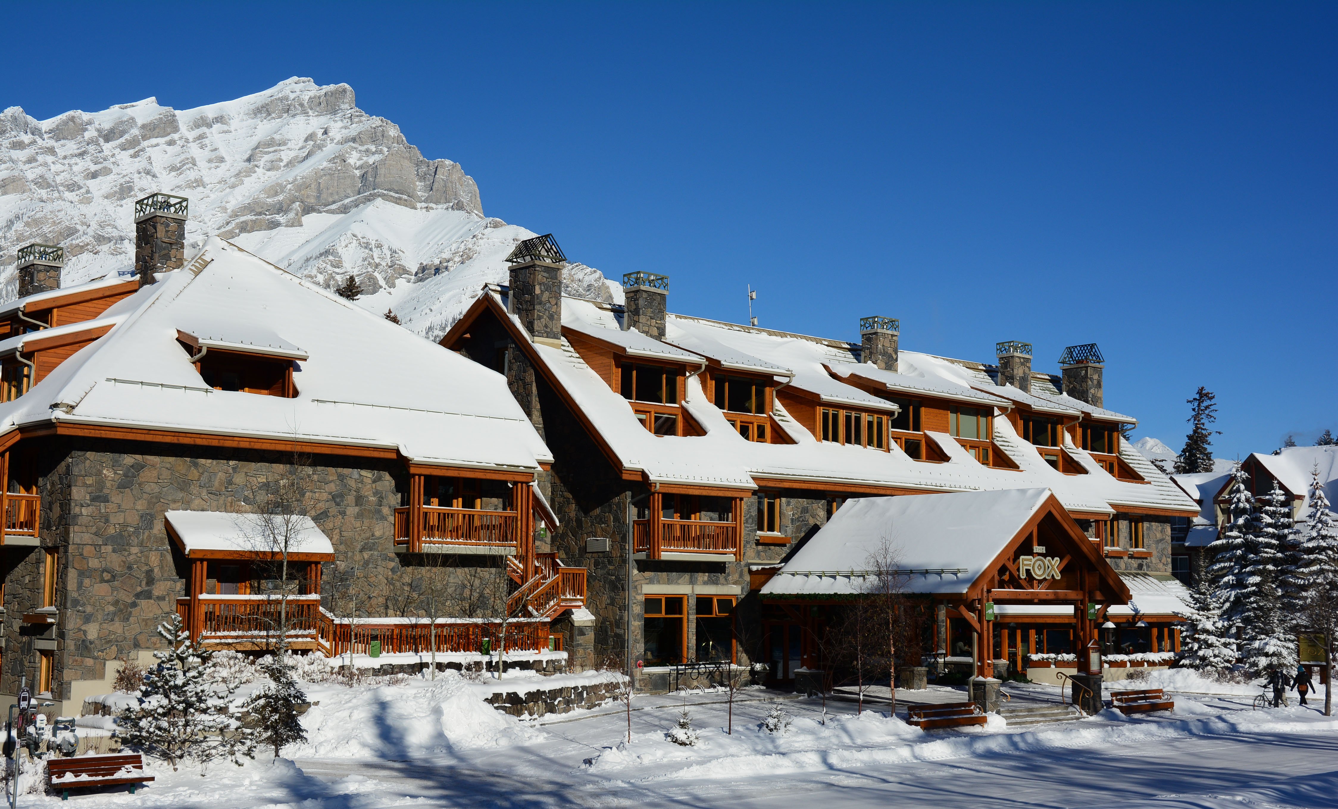 FOX HOTEL SUITES Updated 2022 Prices Reviews Banff Alberta   Fox Hotel Suites In Winter 