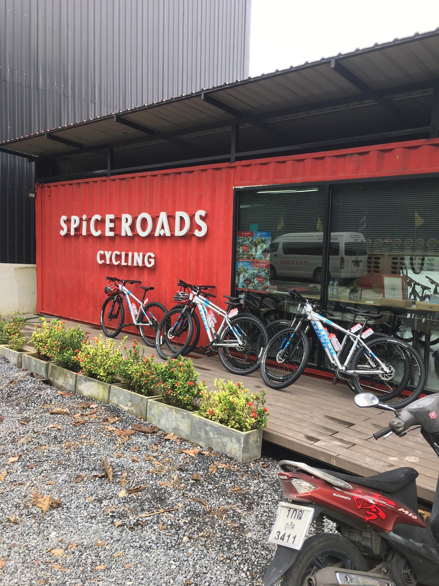 Spice road deals cycling