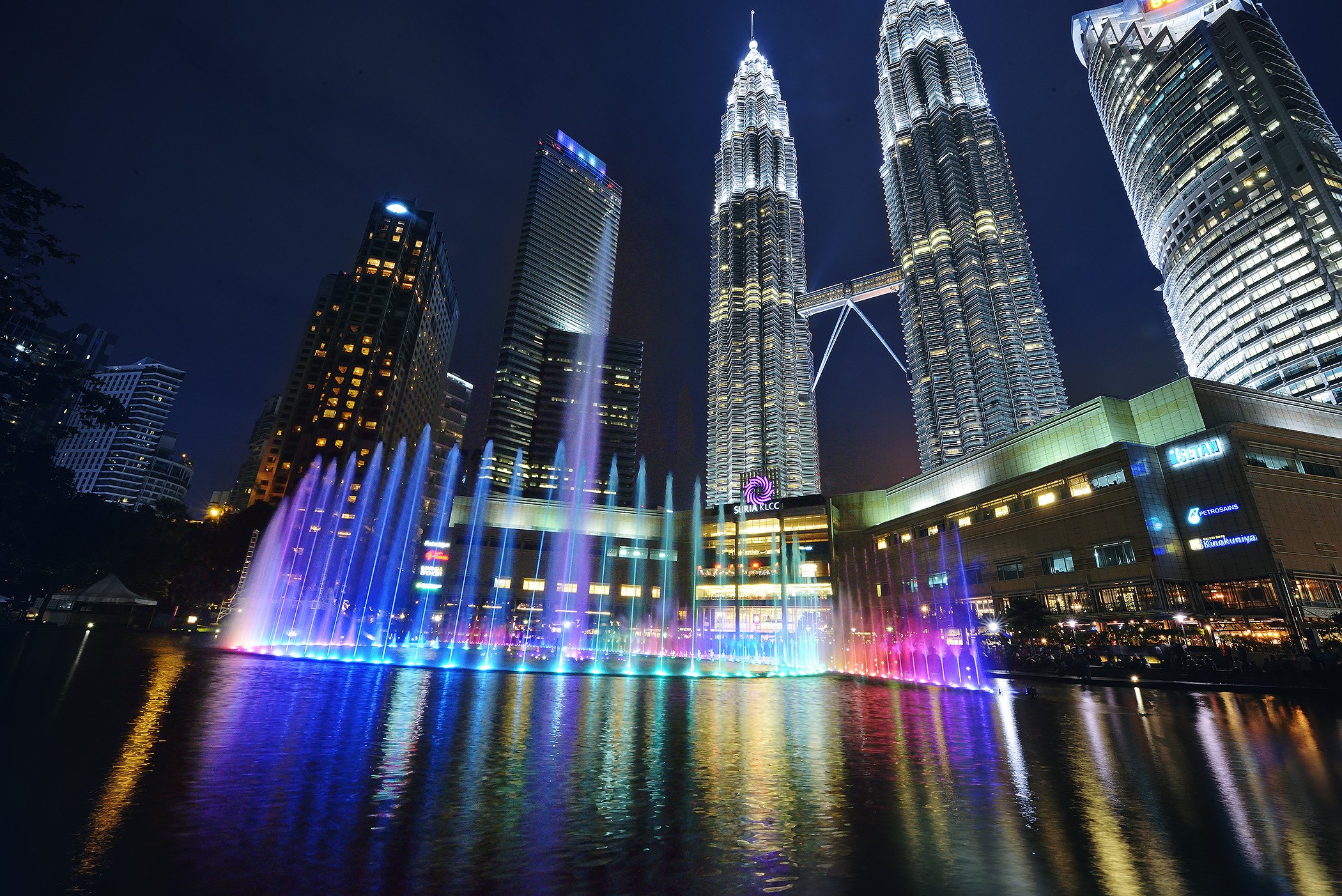 Suria KLCC Mall (Kuala Lumpur) - 2022 All You Need to Know 