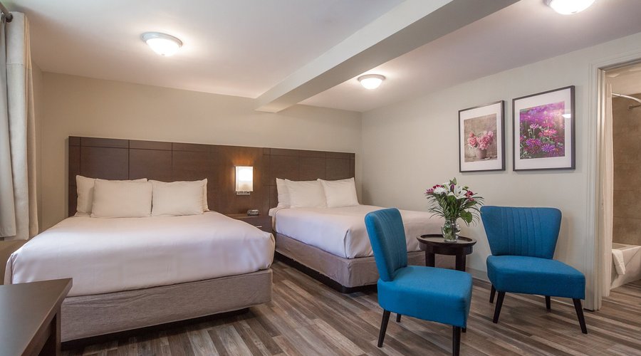 Two Queen Beds