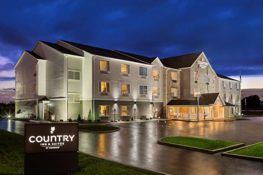 Country Inn And Suites By Radisson Marion Oh 71 ̶1̶0̶6̶ Updated