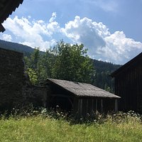 Burg Grünfels udvar