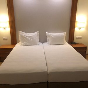Zimmer im Lagoa Hotel