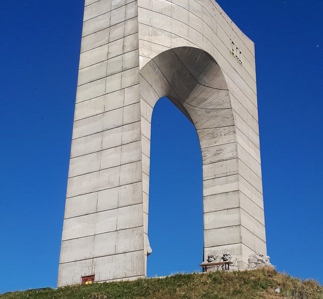 Arch of Freedom image