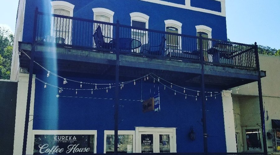 Eureka Springs Coffee, Breakfast, and Burgers