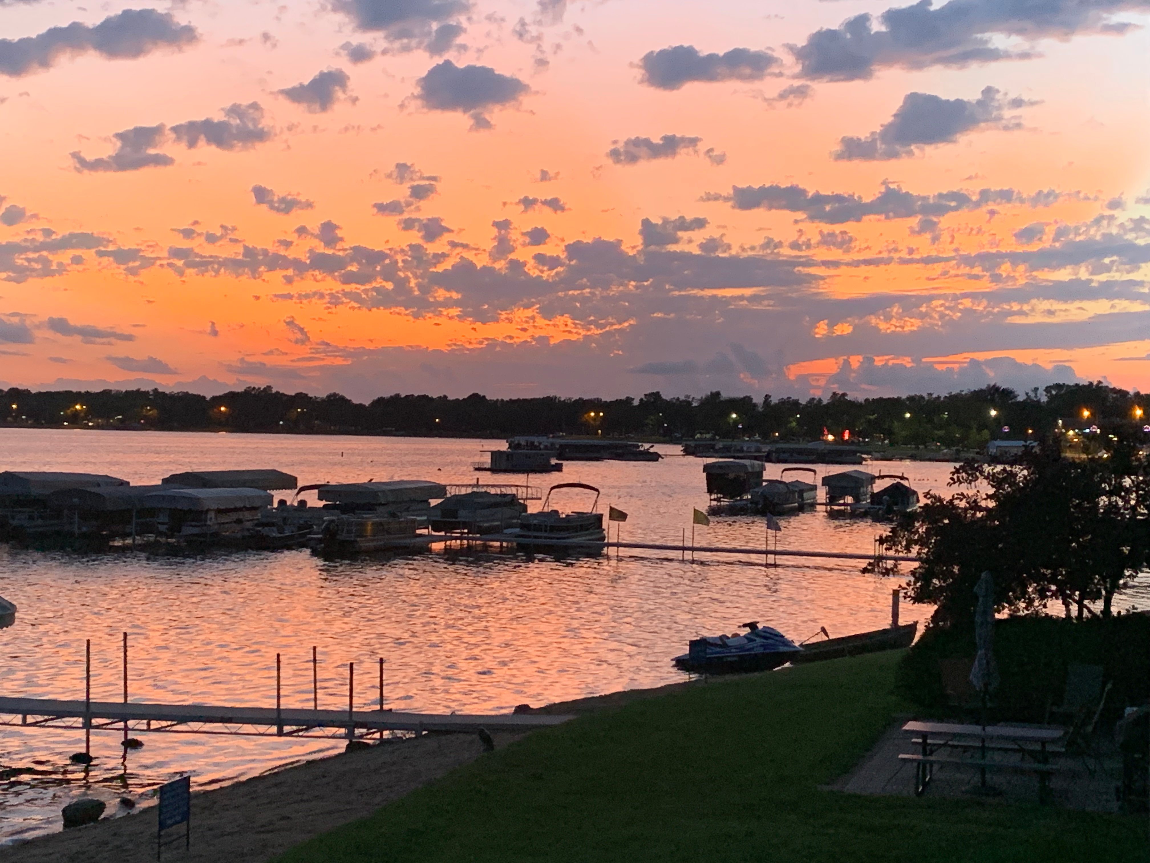 Travel Detroit Lakes, Minnesota: A Comprehensive Guide to Your Next Adventure