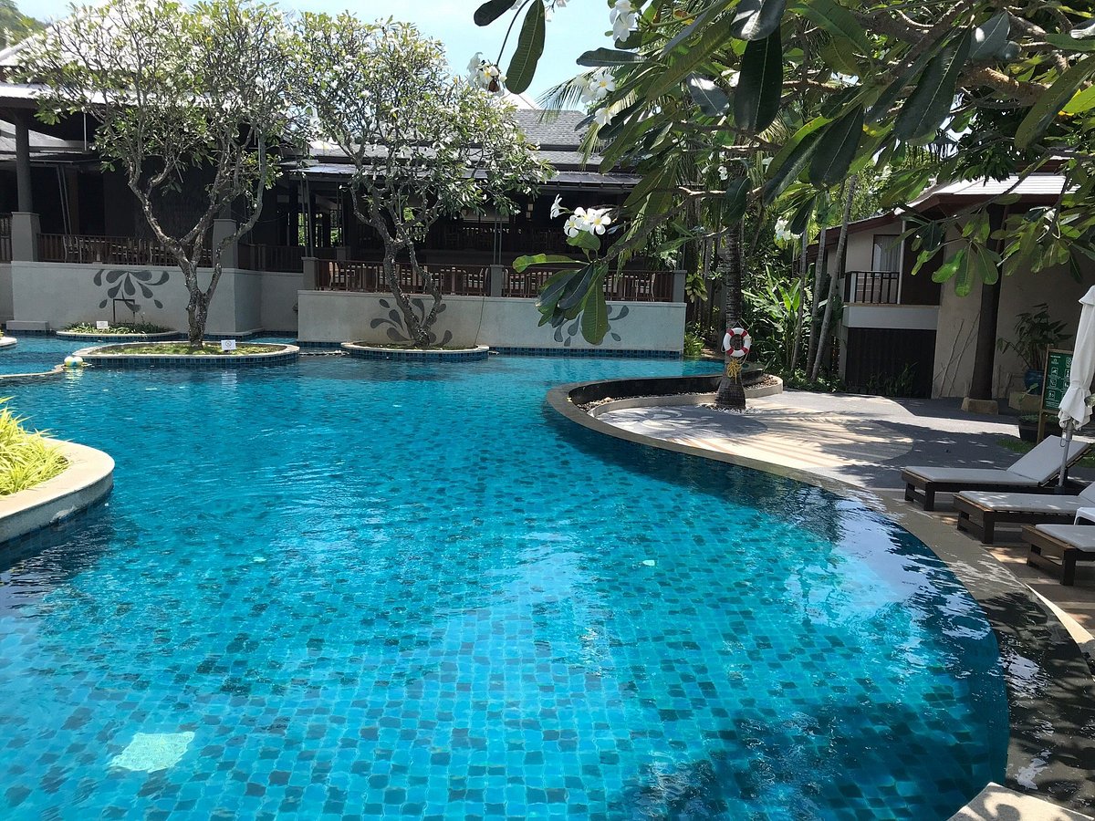 Andaman Cannacia Resort, hotel in Phuket