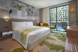 Holiday Inn & Suites Saigon Airport, an IHG Hotel in Ho Chi Minh City