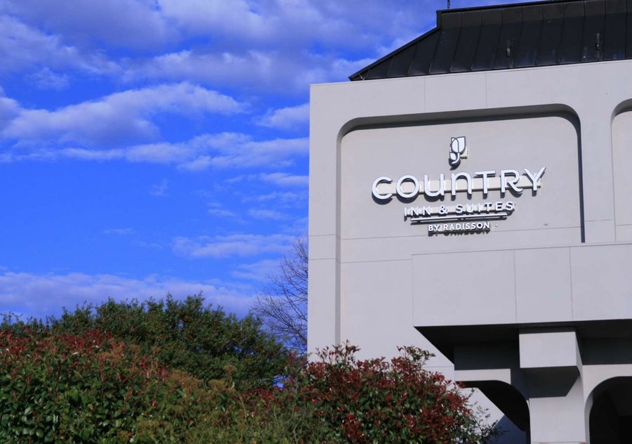 Country Inn Suites By Radisson Grand Prairie Dfw Arlington Tx 70 8 7 Updated 2020 Prices Hotel Reviews Tripadvisor