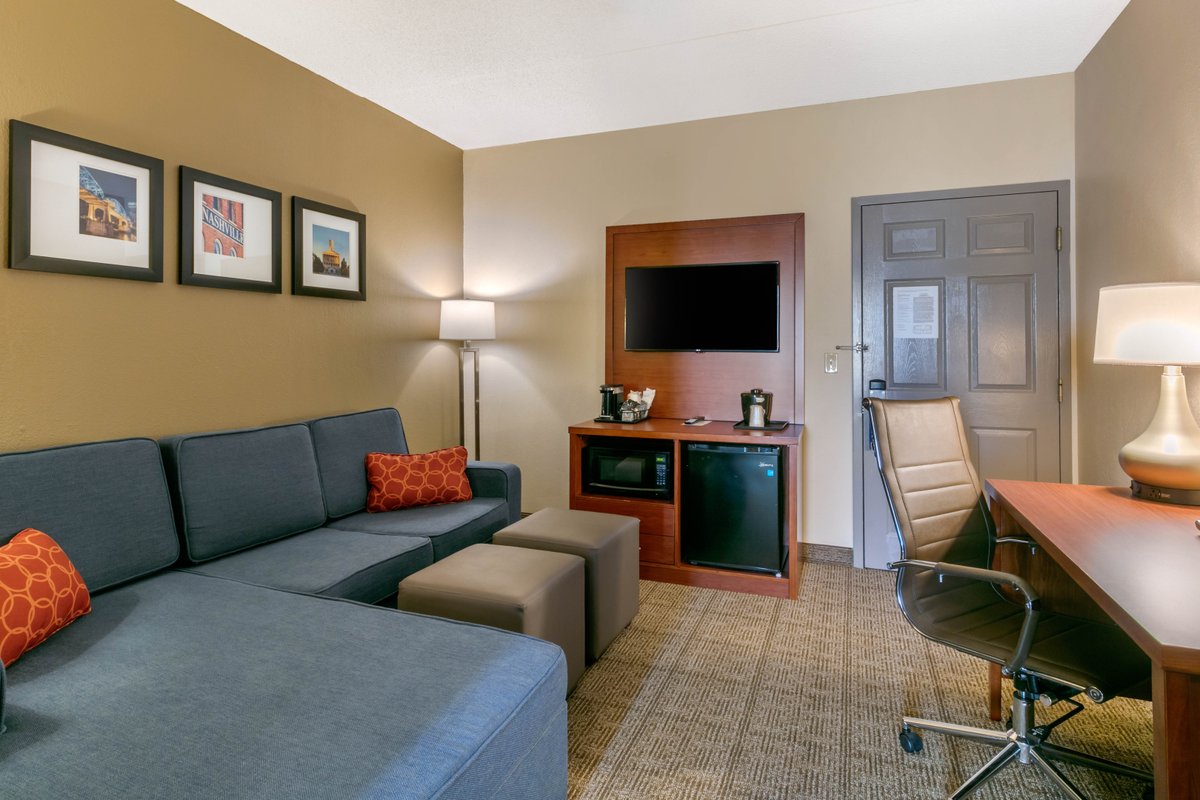 COMFORT INN & SUITES NASHVILLE FRANKLIN COOL SPRINGS (Франклин) - отзывы,  фото и сравнение цен - Tripadvisor