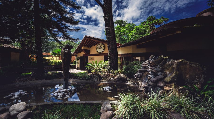 Loto Azul Hotel