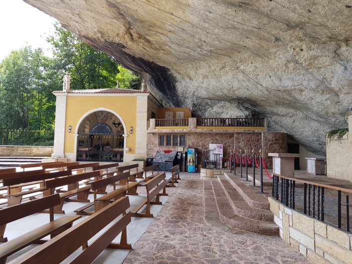 Imagen 2 de Santuario de la Virgen de la Cueva