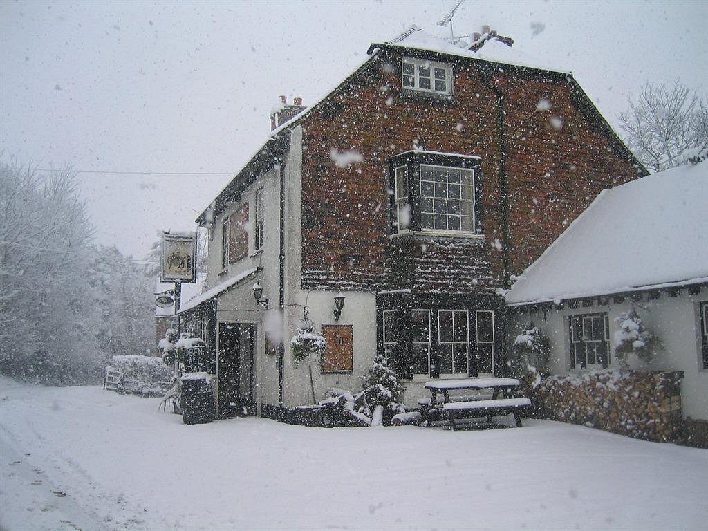 The Black Horse Inn โรงแรมใน Maidstone