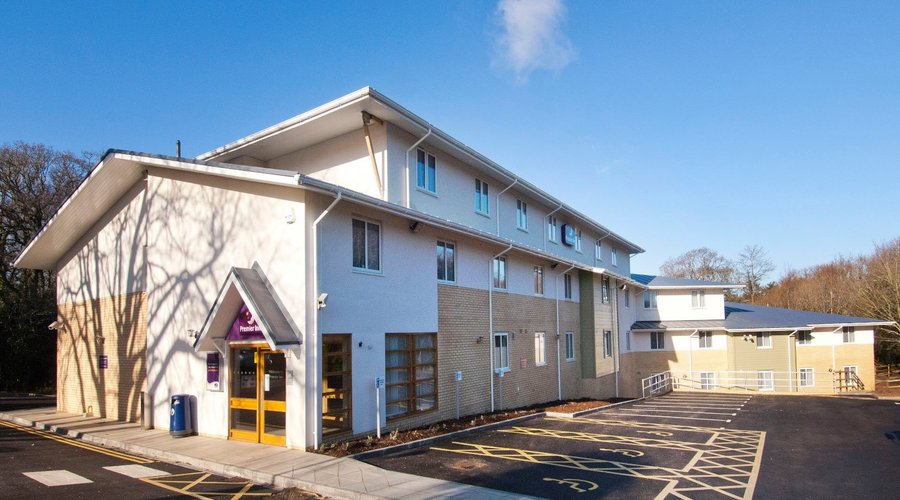 Premier Inn Christchurch Highcliffe hotel exterior