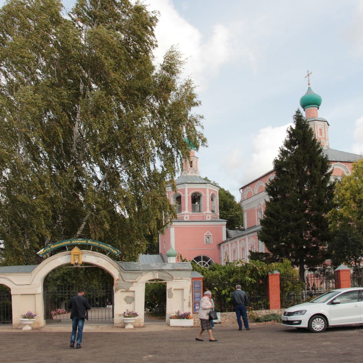 Свято-Никольский женский монастырь, Венев Монастырь: лучшие советы перед  посещением - Tripadvisor