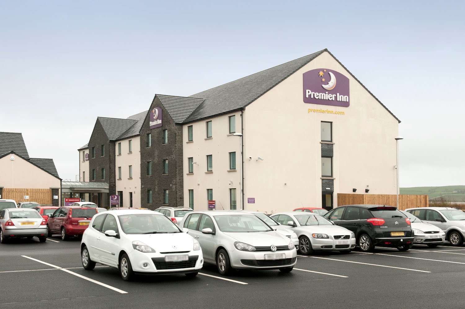 PREMIER INN DERRY / LONDONDERRY HOTEL - Updated 2022