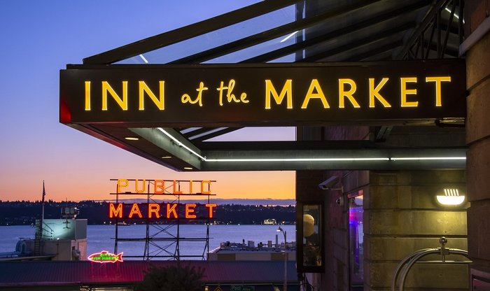 Two Bed Rooms, Pike Place Market Hotel Rooms