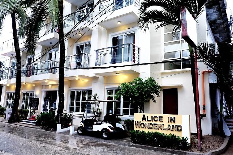 Alice In Wonderland Beach Hotel Prices Resort Reviews Boracay Philippines Tripadvisor