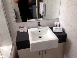 Room & Suite