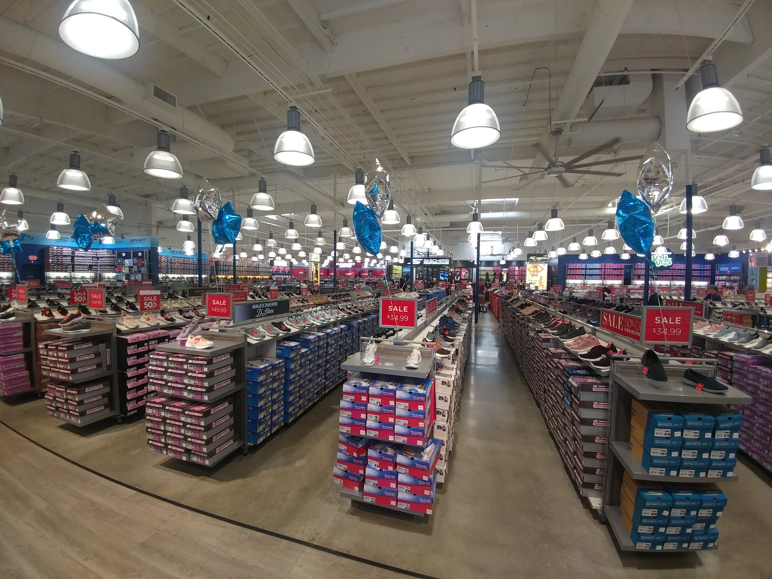 Skechers factory outlet south shop avenue b yuma az