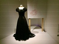 Trip to Museo Cristóbal Balenciaga – View from the Back