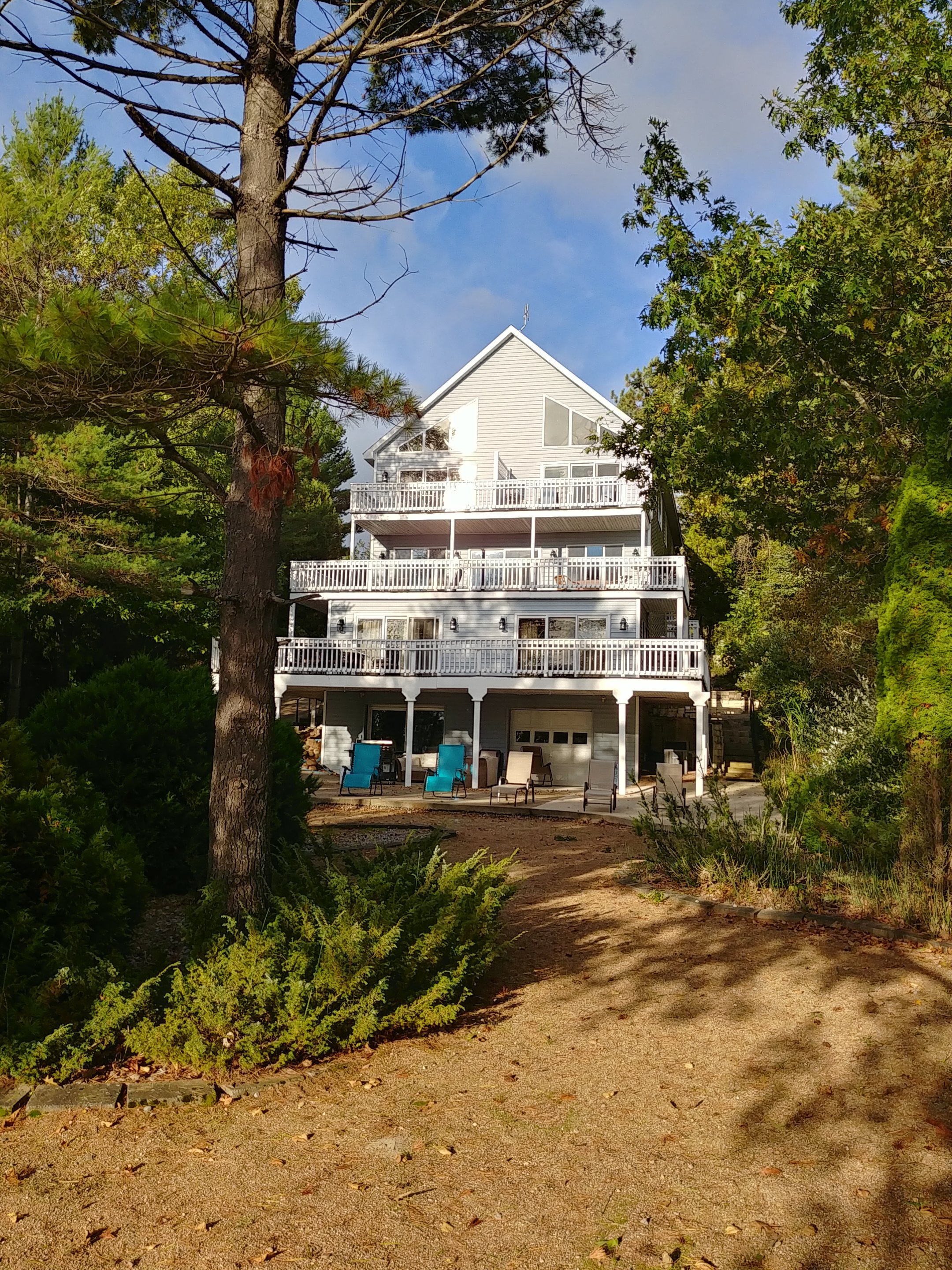 LAKE HURON INN BED & BREAKFAST - B&B Reviews (Harrisville, MI)