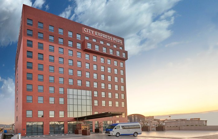 telefono hotel city express plus tijuana