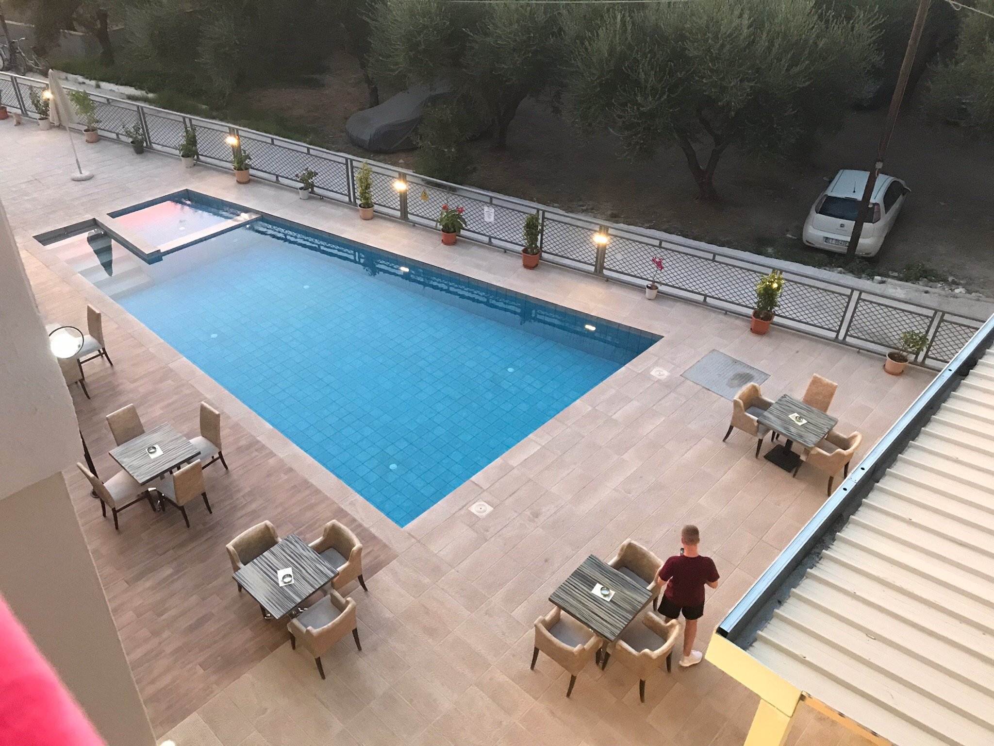 HOTEL EMILIA Reviews Photos