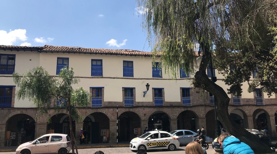 Plaza Regocijo (Kusipata) 