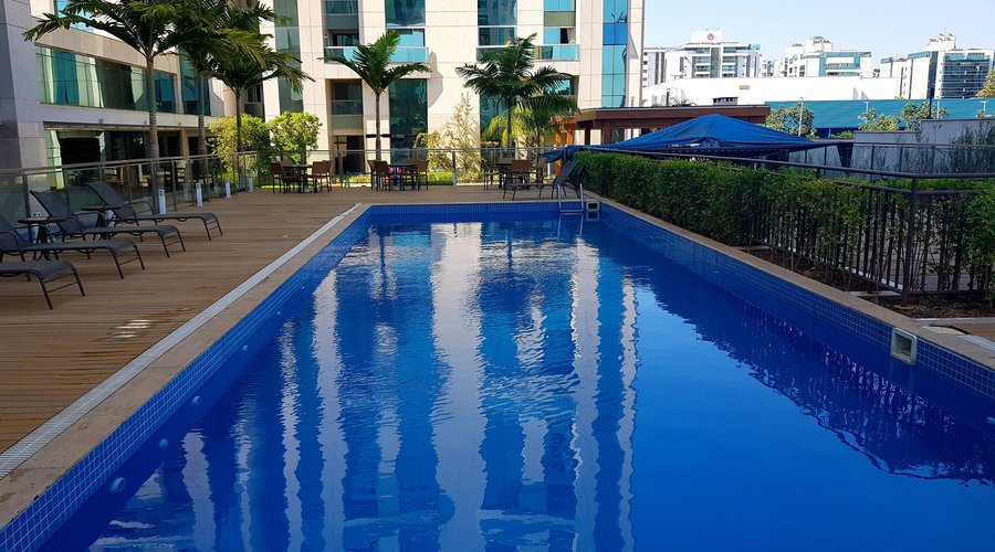 Piscina externa