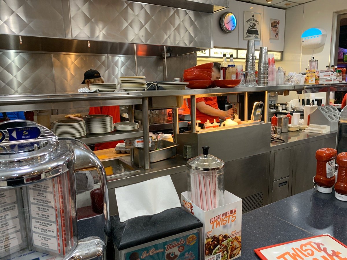 wilkes barre restaurants open on 4th of july
