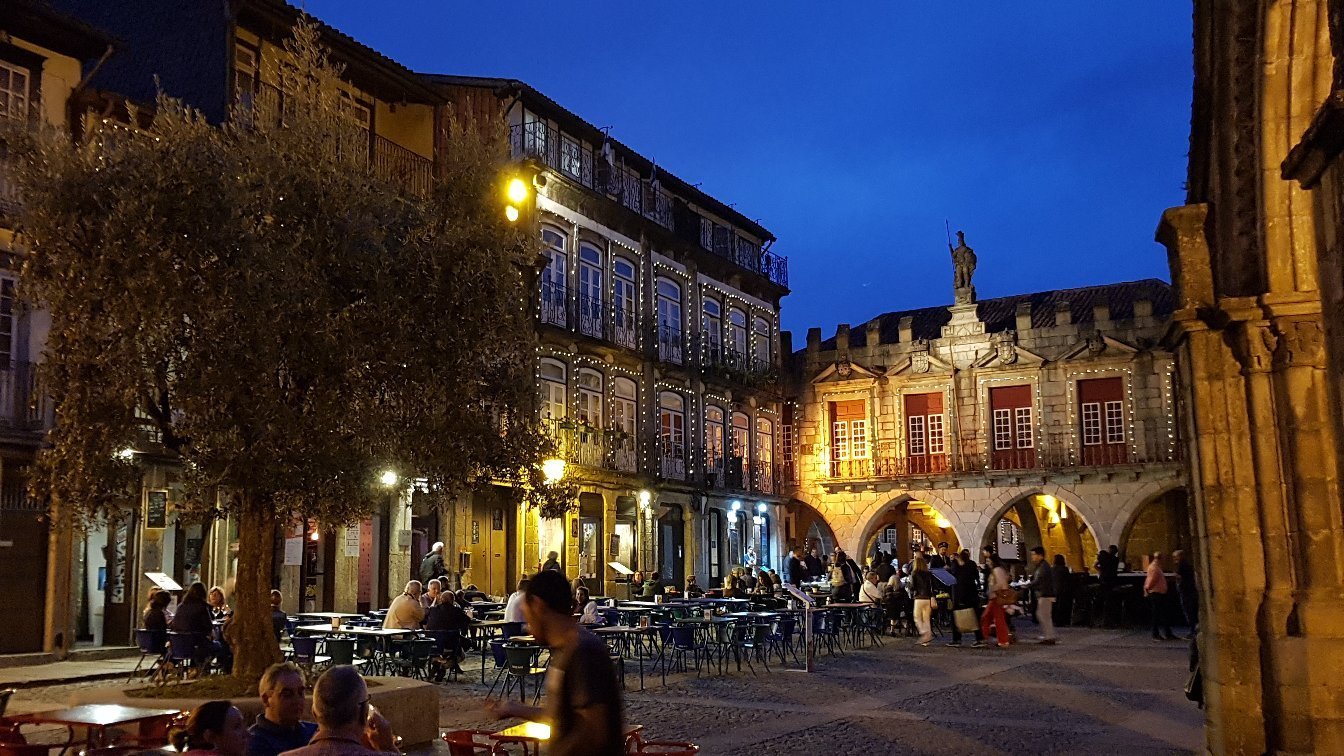 GUIMARÃESLIVING HOSTEL & ADVENTURE - Prices & Reviews (Guimaraes, Portugal)