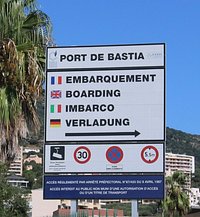 L'entrée du port de Bastia