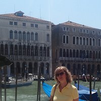 Она, Palazzo Ca' Farsetti e Palazzo Ca' Loredan, Via del Carbon, Венеция.