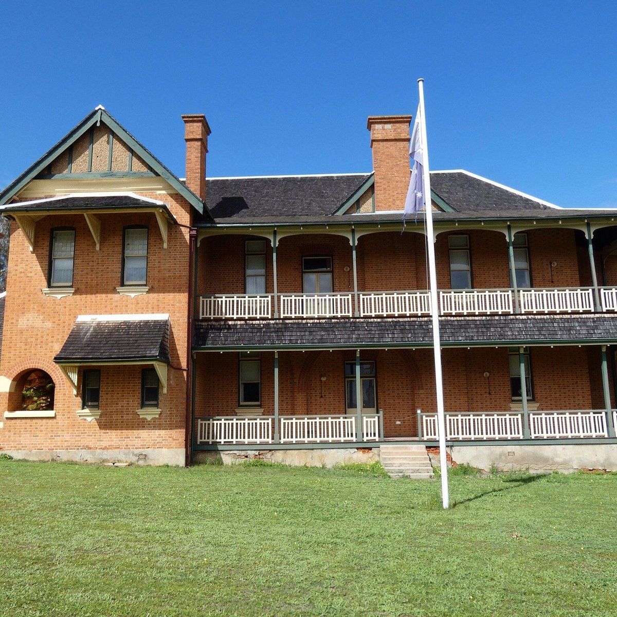 old york hospital tours