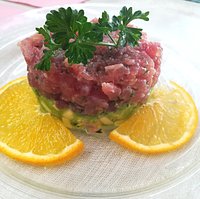 Tartare di Tonno con avocado