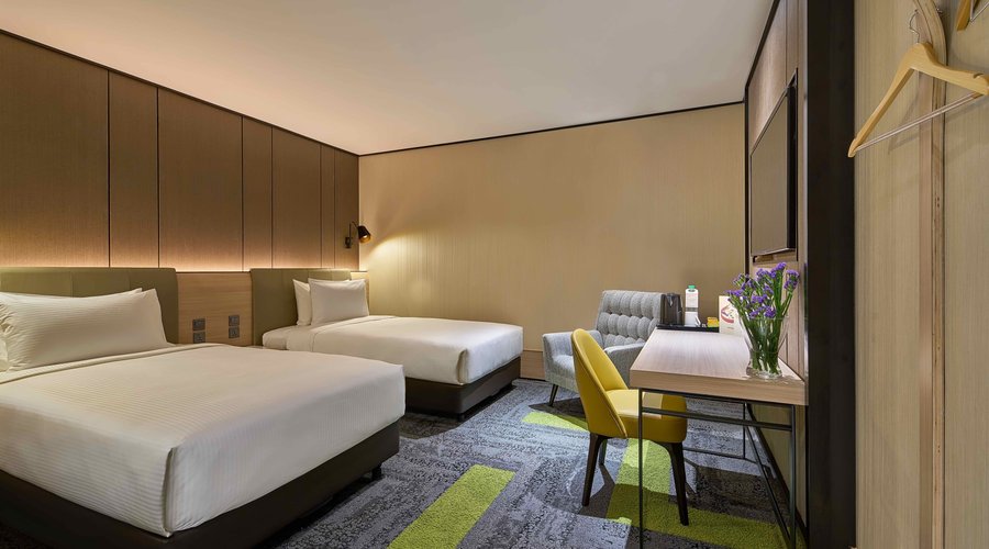 Double Plus (two single beds) with private bathroom. 