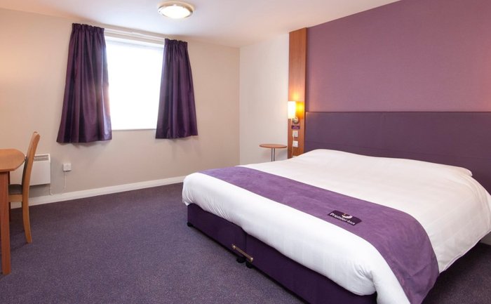 Premier Inn Manchester Bury hotel Restaurant: Pictures & Reviews ...