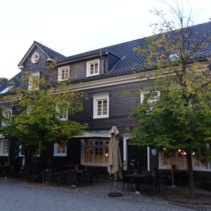 Nomen est omen - Hotel "Drei Linden"