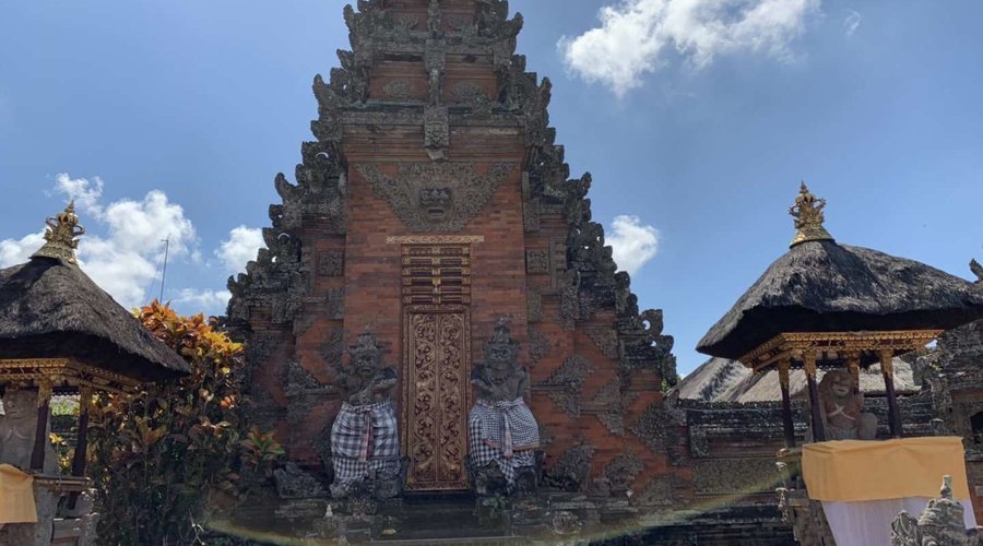 Pura Penataran Sasih