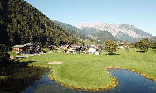 green 9th hole