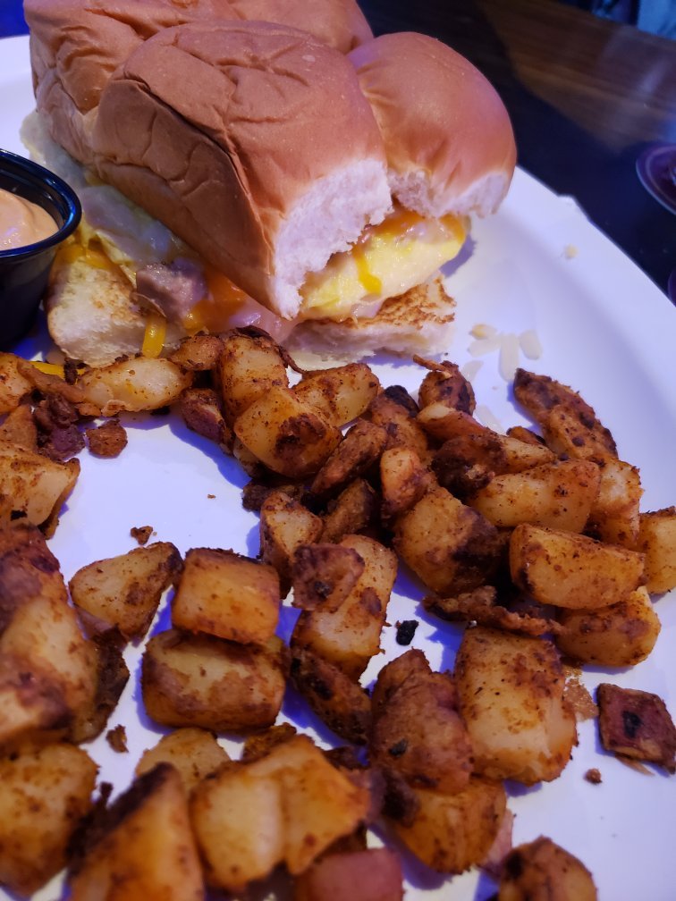 EASTBOUND BAR & GRILLE, Lakeside - Restaurant Reviews, Photos & Phone ...