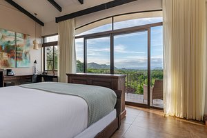 Villa Buena Onda in Playas del Coco, image may contain: Bed, Penthouse, Resort, Interior Design