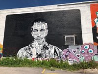 Houston Graffiti Building - Street Art Central –