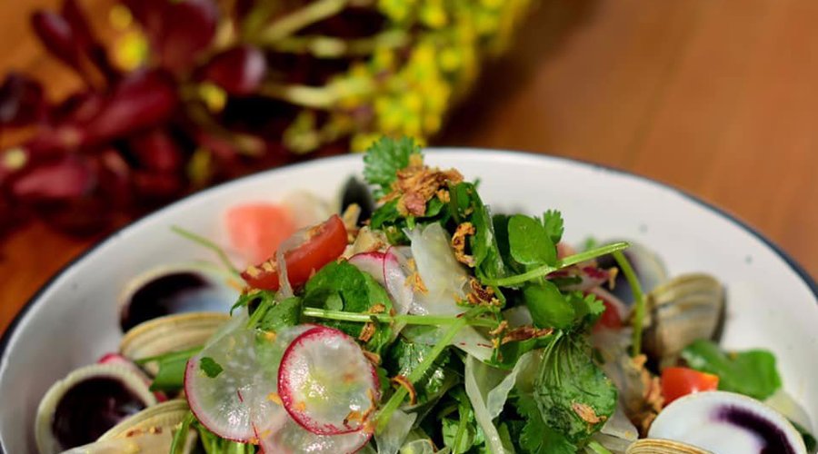 Vietnamese Clam Salad