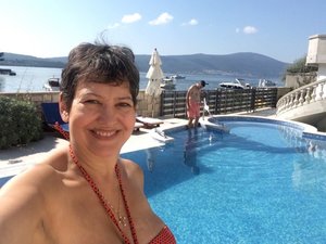 Pool & Beach